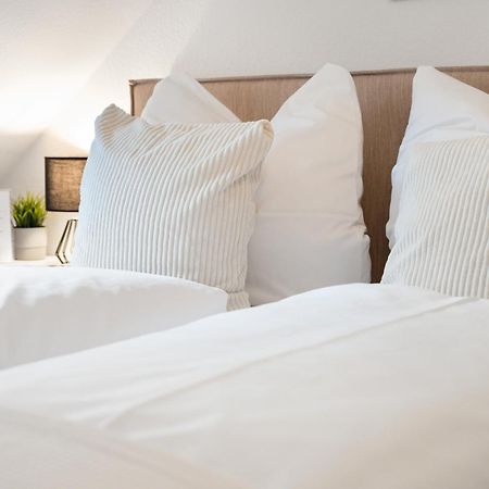 Malu Rooms - Im Stadtzentrum, Smarttv, Netflix, 24H Checkin Λούντβιχσμπουργκ Εξωτερικό φωτογραφία