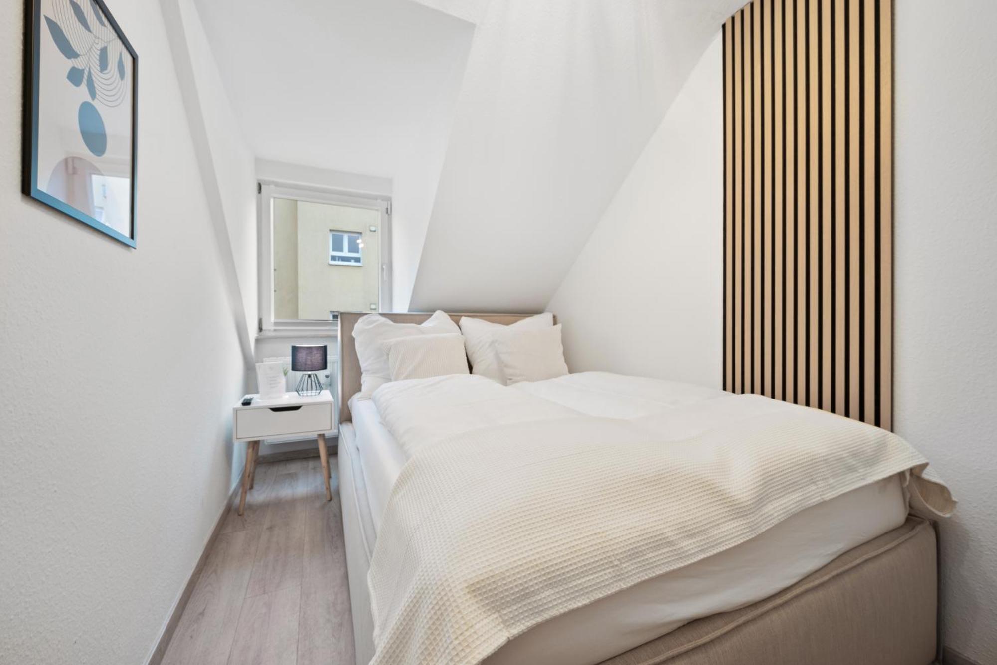 Malu Rooms - Im Stadtzentrum, Smarttv, Netflix, 24H Checkin Λούντβιχσμπουργκ Εξωτερικό φωτογραφία